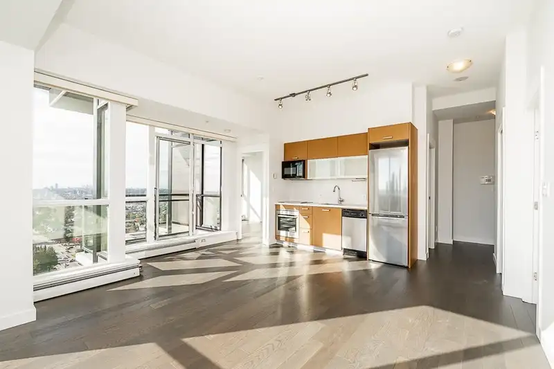 2504 10777 UNIVERSITY DRIVE - photo 4 of 27