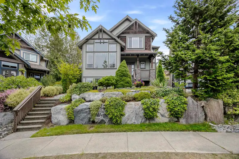 13686 228B STREET - photo 1 of 40