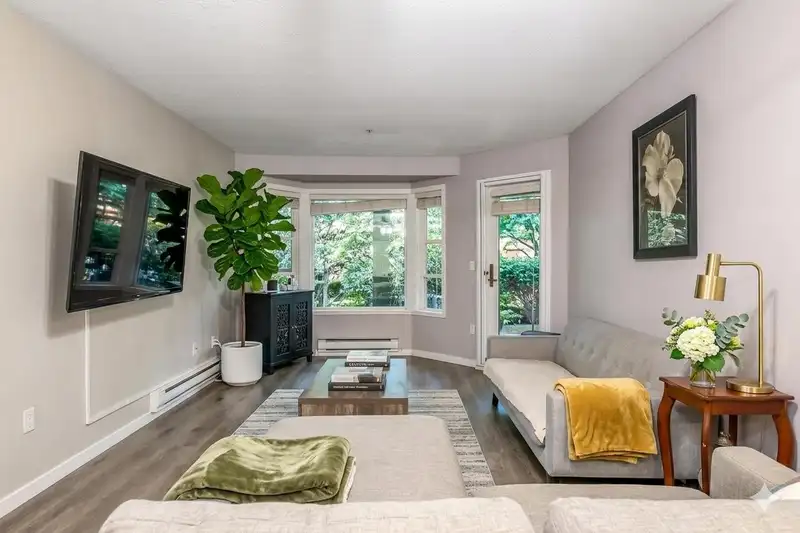 104 2700 MCCALLUM ROAD - photo 1 of 22