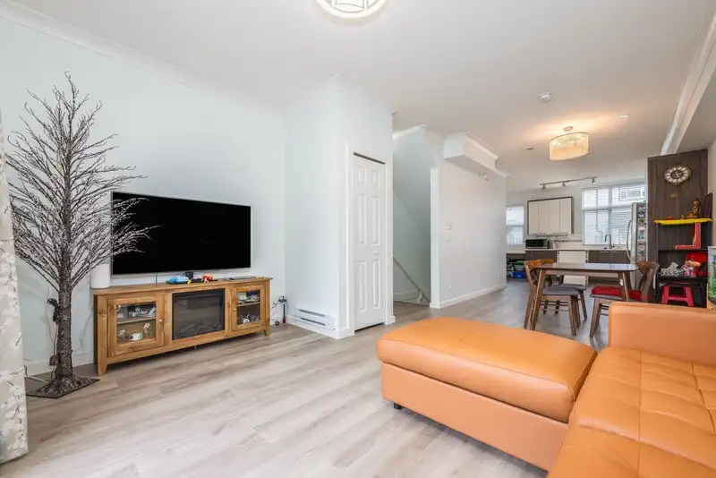 109 7533 GILLEY AVENUE - photo 3 of 28