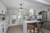 34898 LABURNUM AVENUE - thumbnail 7