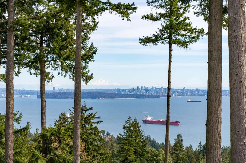 9 5110 ALDERFEILD PLACE - photo 2 of 25