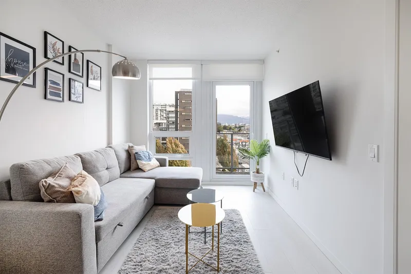 606 180 E 2ND AVENUE - photo 4 of 21