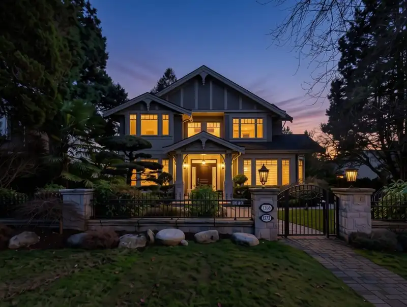 1268 W 40TH AVENUE - photo 1 of 2