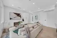 2743 MCGILL STREET - thumbnail 3