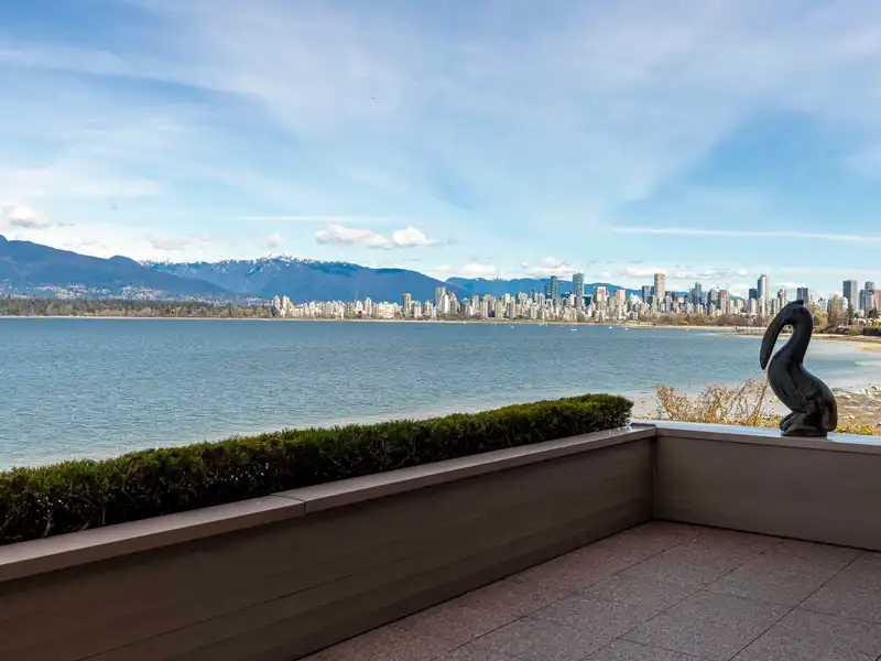 3513 POINT GREY ROAD - photo 1 of 40