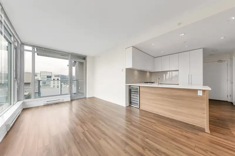 3103 1188 PINETREE WAY - photo 1 of 25