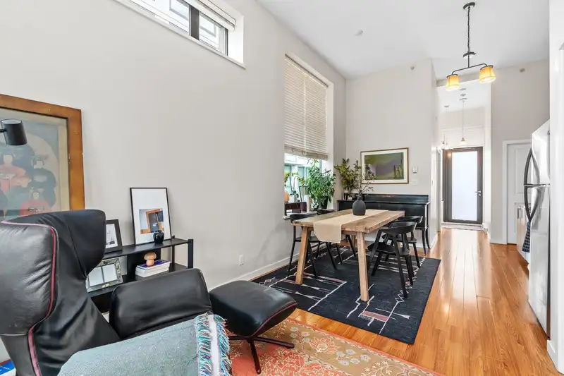 203 1068 W BROADWAY - photo 3 of 27