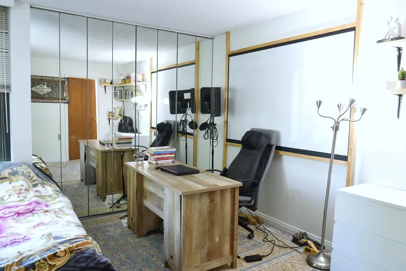 204 6455 WILLINGDON AVENUE - photo 3 of 19