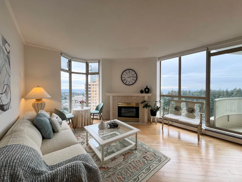 2302 6188 PATTERSON AVENUE - photo 3 of 25