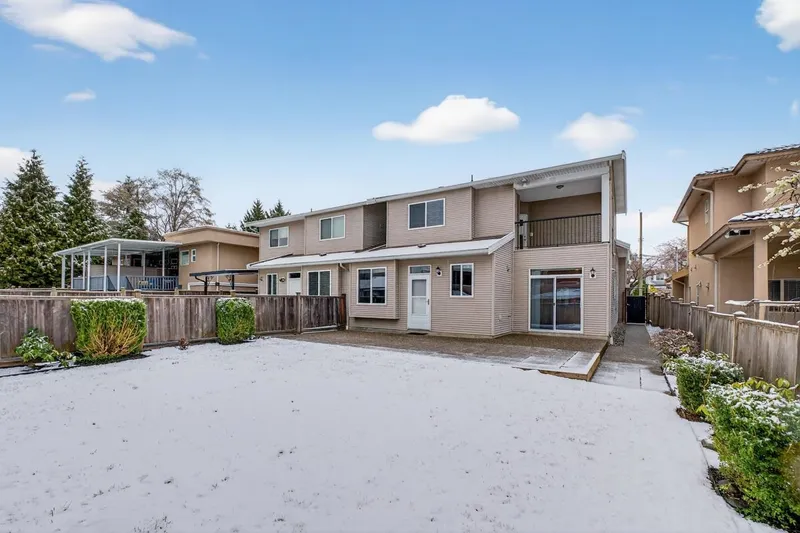 5251 CHESHAM AVENUE - photo 2 of 25