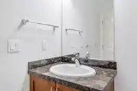 210 1375 VIEW CRESCENT - thumbnail 24