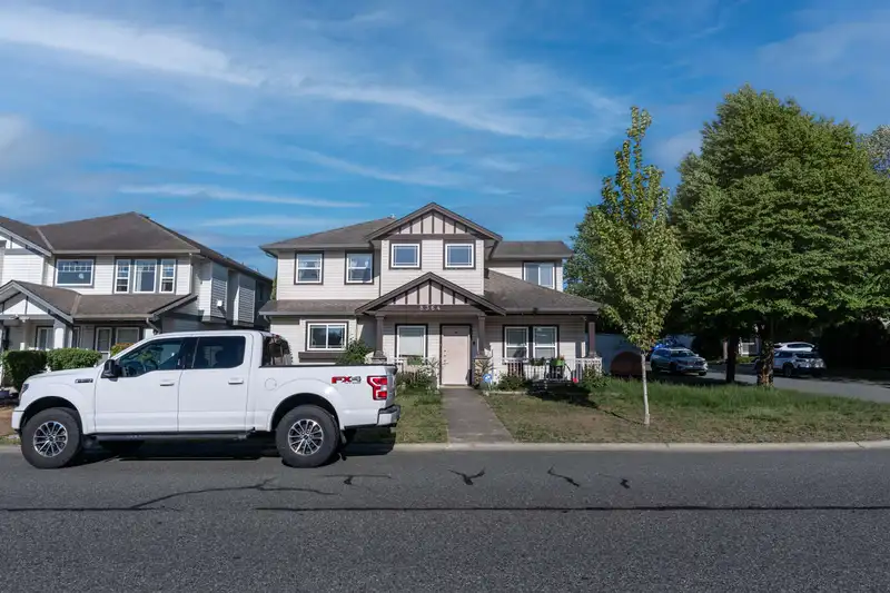 8364 HARRIS STREET - photo 2 of 19