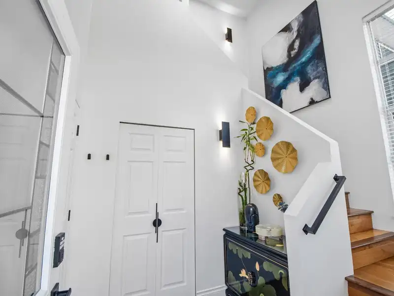 14 6320 48A AVENUE - photo 3 of 39