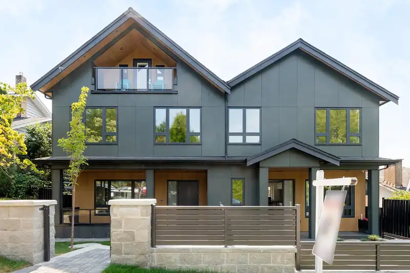 2020 NANTON AVENUE - photo 1 of 28