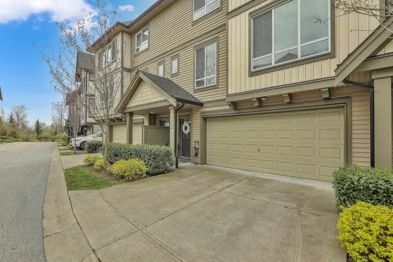 180 30930 WESTRIDGE PLACE - photo 2 of 27