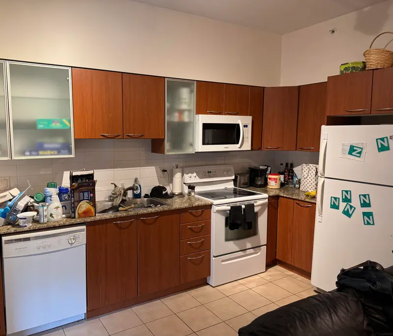 216 4028 KNIGHT STREET - photo 2 of 11