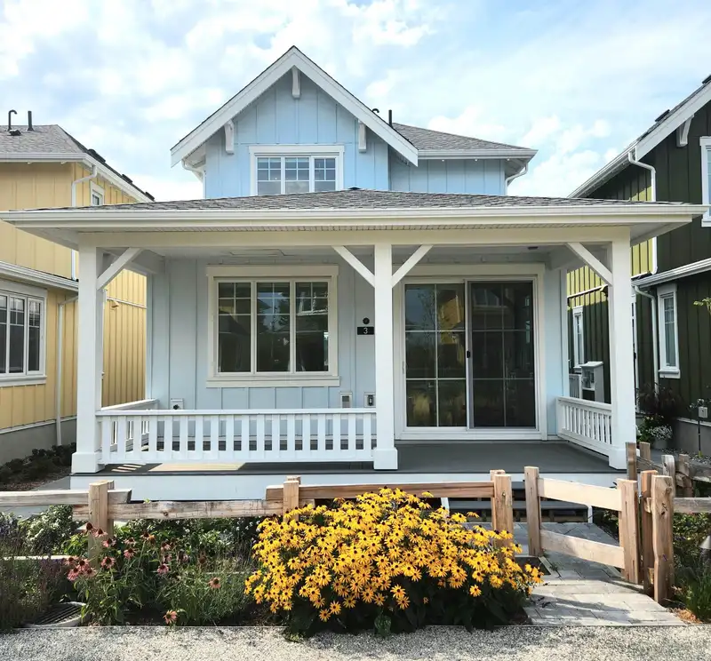 3 6373 DAIRY AVENUE - photo 1 of 12