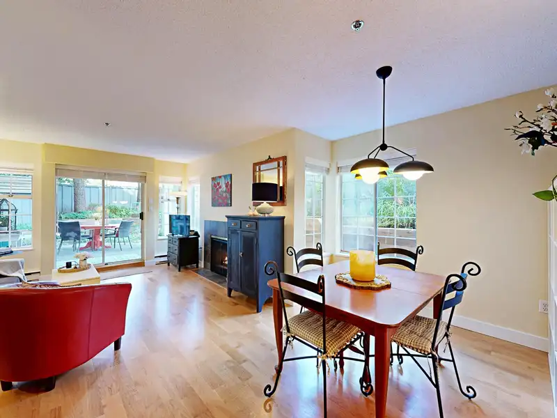 103 735 W 15 AVENUE - photo 1 of 35