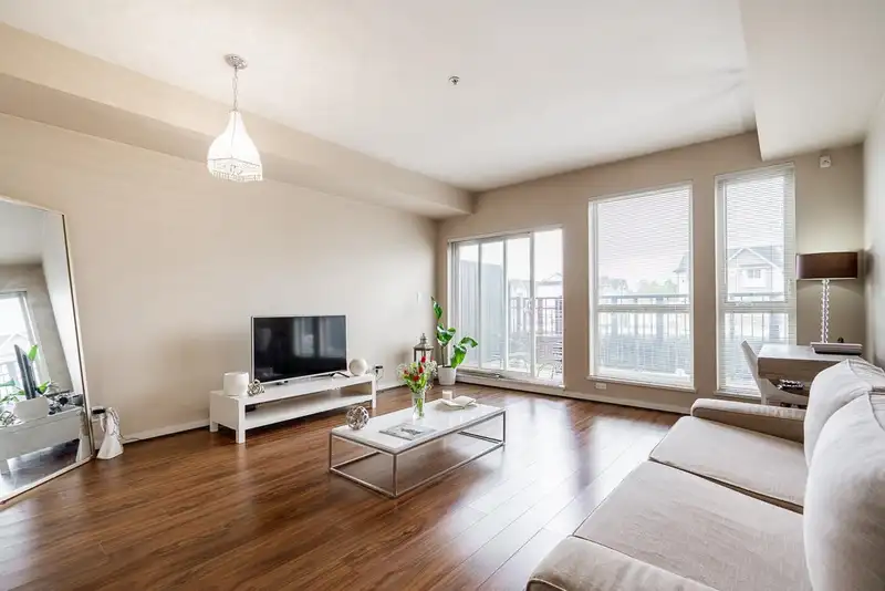 161 4099 STOLBERG STREET - photo 4 of 21