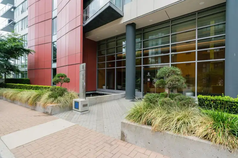 806 8 SMITHE MEWS - photo 4 of 24