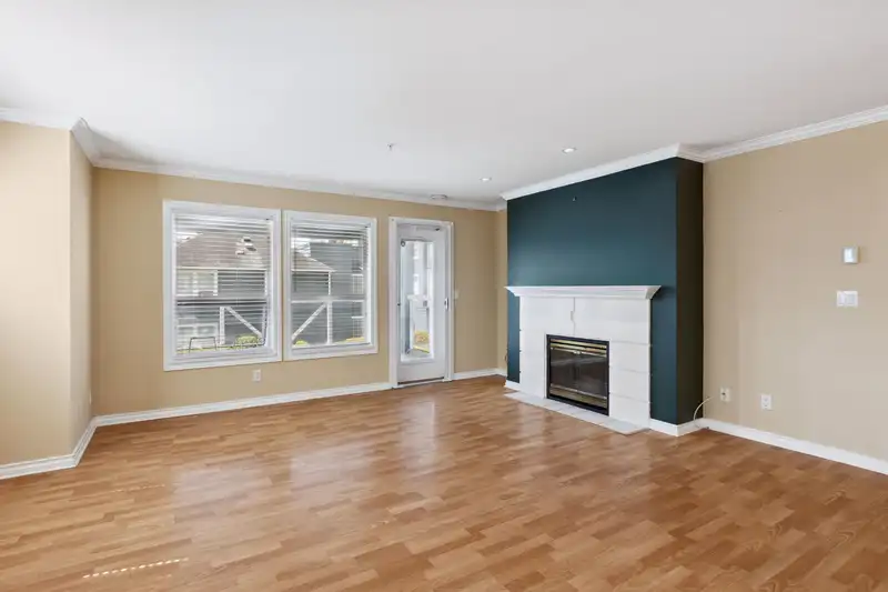 202 12911 RAILWAY AVENUE - photo 4 of 33