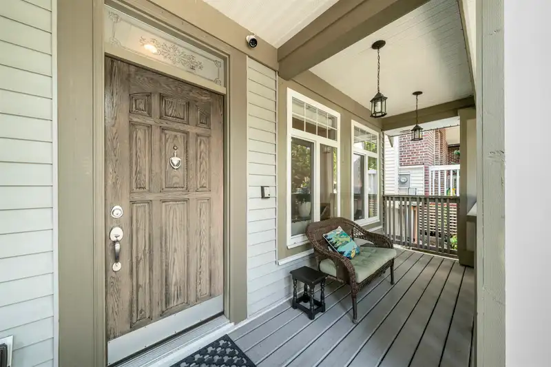 6719 193B STREET - photo 3 of 40