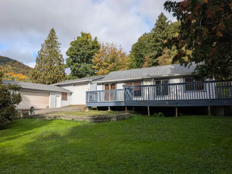 37245 KILGARD ROAD - photo 1 of 33