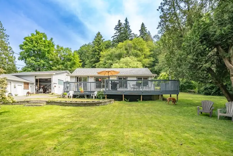 37245 KILGARD ROAD - photo 3 of 33