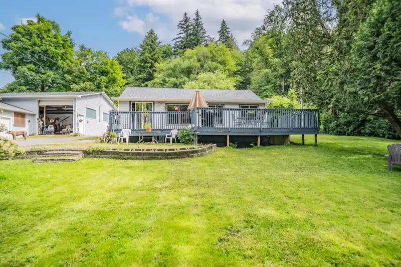 37245 KILGARD ROAD - photo 4 of 33