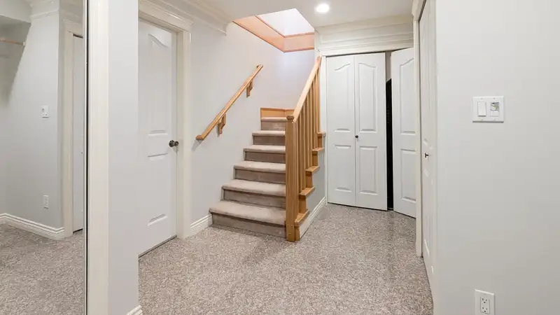 2255 E 30TH AVENUE - photo 3 of 21