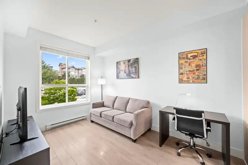 206 6468 195A STREET - photo 1 of 13