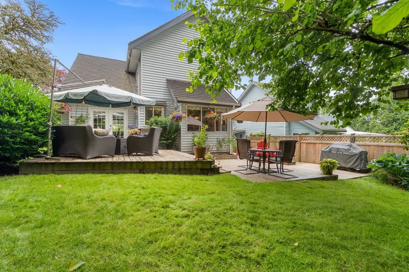 1330 CIMARRON DRIVE - photo 1 of 25