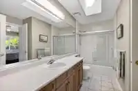24 998 RIVERSIDE DRIVE - thumbnail 32