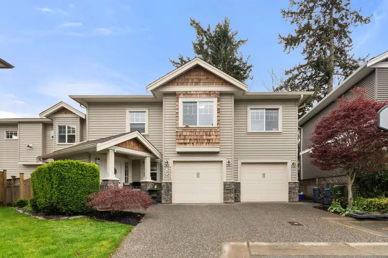 2 46238 STRATHCONA ROAD - photo 1 of 35