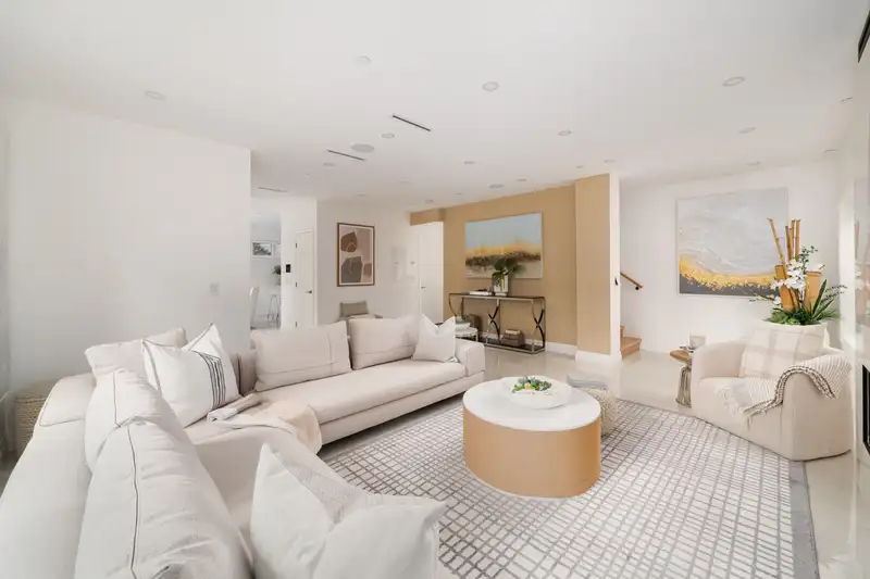 2525 W 8TH AVENUE - photo 3 of 20
