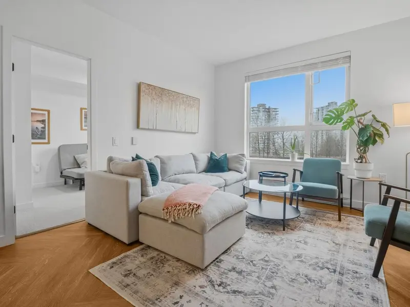 514 3229 ST. JOHNS STREET - photo 1 of 25