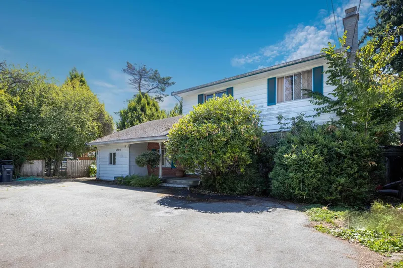 6580 WILLIAMS ROAD - photo 2 of 25