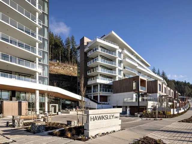 304 3963 UPLANDS WAY - photo 2 of 18