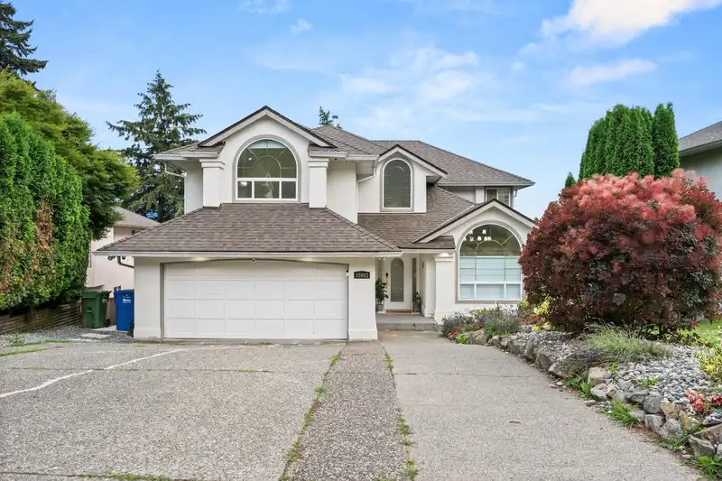 35682 TIMBERLANE DRIVE - photo 3 of 40