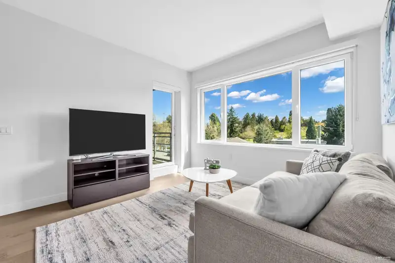 403 4932 CAMBIE STREET - photo 2 of 39