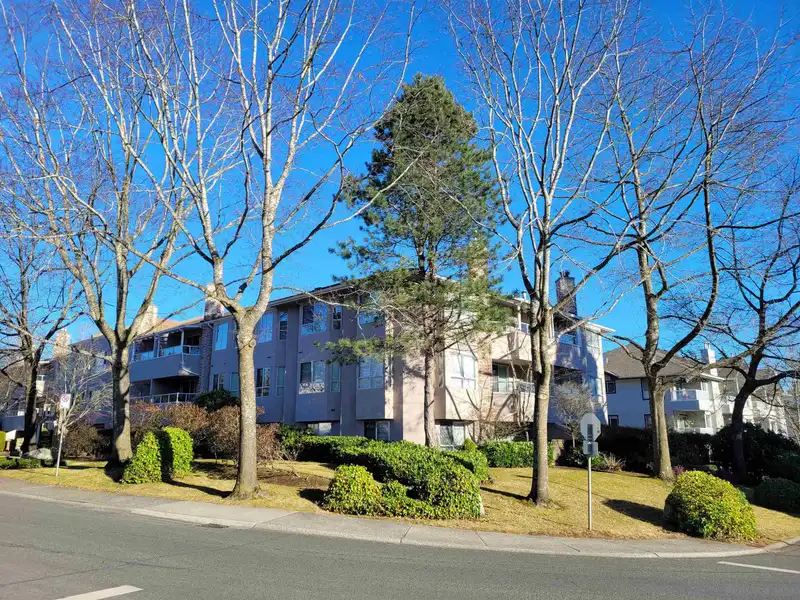 218 1952 152A STREET - photo 2 of 37