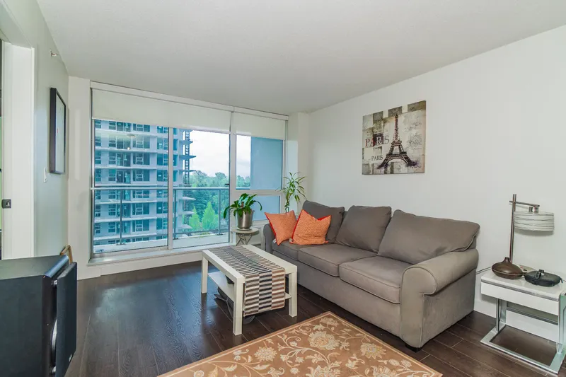 1915 13750 100 AVENUE - photo 2 of 23