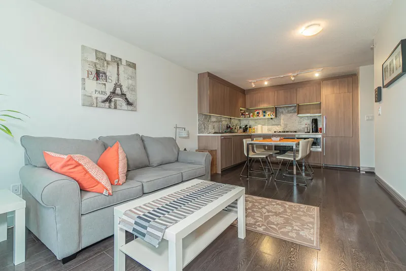 1915 13750 100 AVENUE - photo 3 of 23