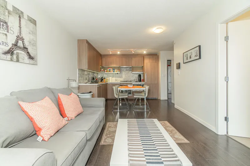 1915 13750 100 AVENUE - photo 4 of 23