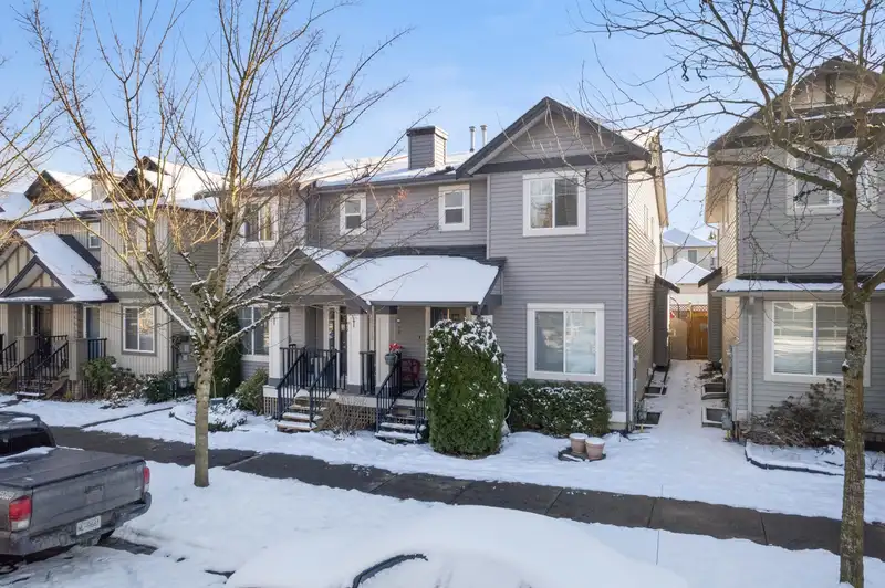 16616 60TH AVENUE - photo 1 of 39