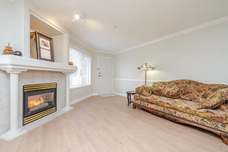 214 19953 55A AVENUE - photo 4 of 25