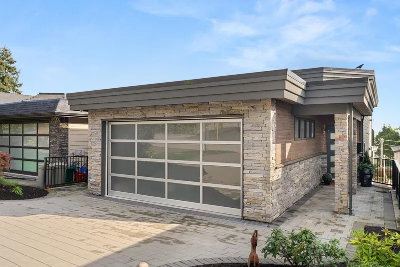 14712 MCDONALD AVENUE - photo 2 of 25