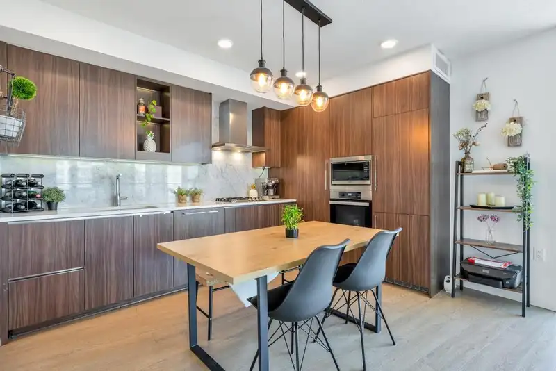 1188 87 NELSON STREET - photo 1 of 39