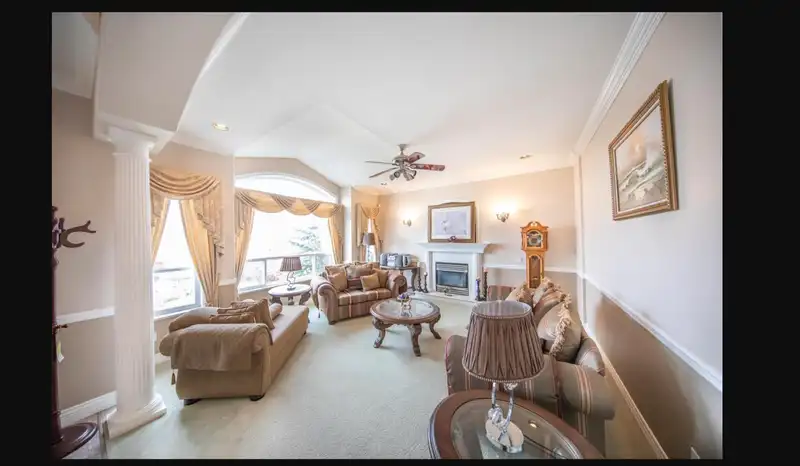 13918 115A AVENUE - photo 3 of 36
